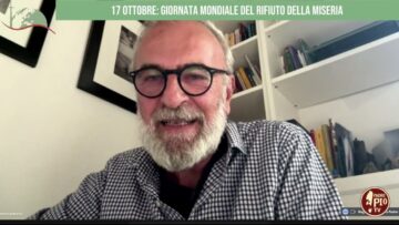 La Chiesa In Italia E Nel Mondo: Unire Mani E Cuori (LA CHIESA IN ITALIA E NEL MONDO)